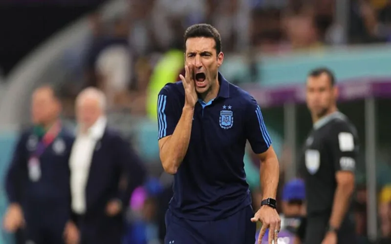 hlv lionel scaloni tieu su va su nghiep dua argentina len dinh cao