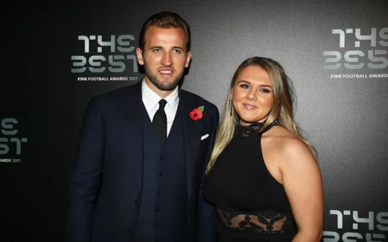 vo harry kane la ai nguoi phu nu dung sau thanh cong cua tien dao anh