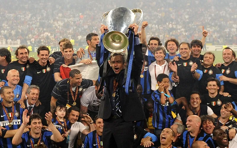 mourinho dang huan luyen doi nao cap nhat clb moi nhat